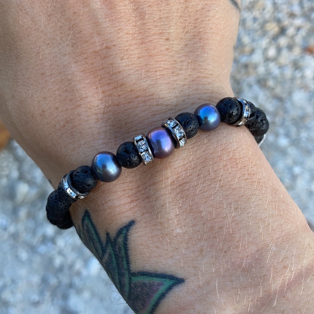 Peacock Pearl Bracelet